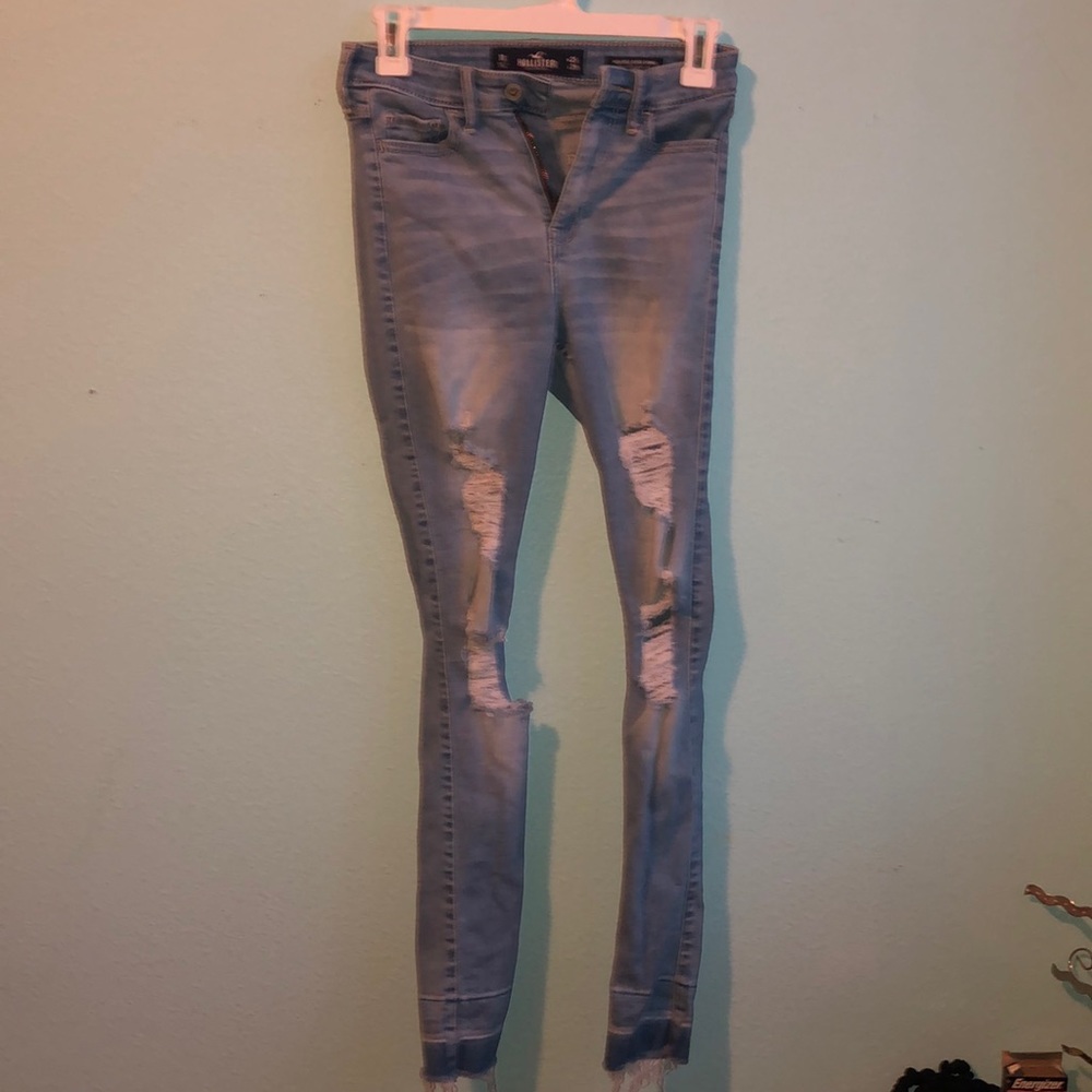 HOLLISTER JEANS